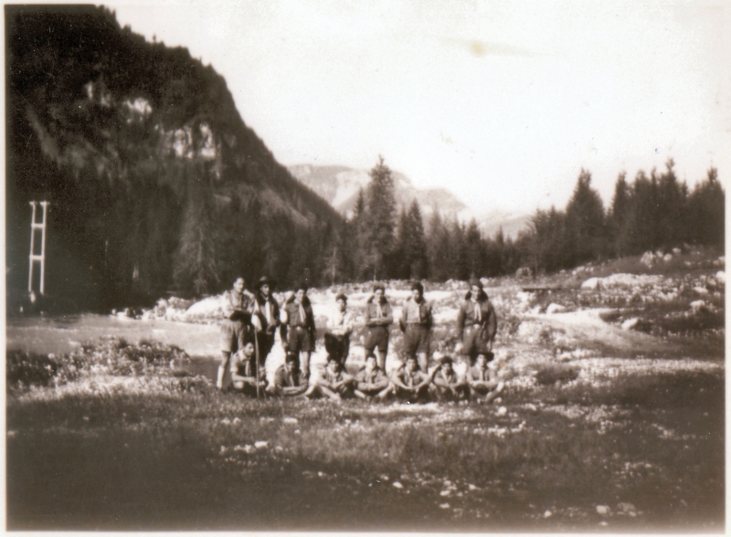 1953 RipTV7°-Campo della stella polare- Roccapietore-1°campo del TV7- CR-GinoPiazza.jpg