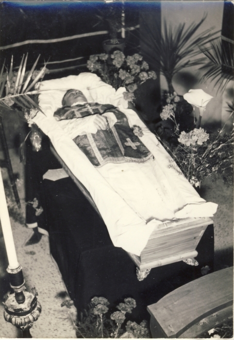 1959 Funerali di Don Ugo De Lucchi.jpg