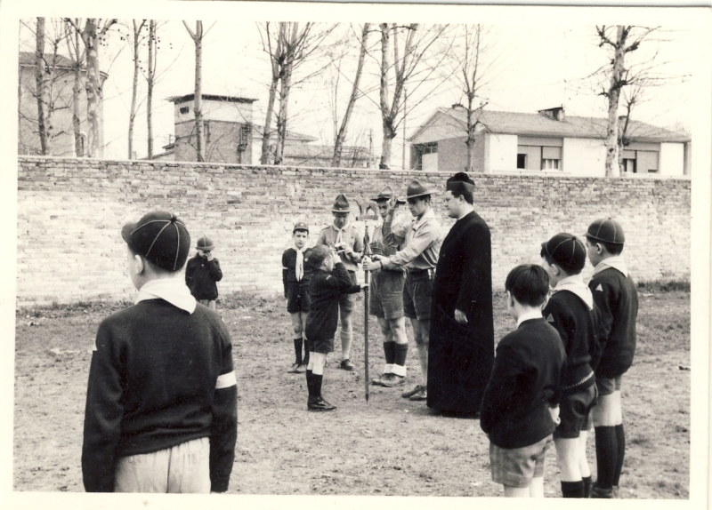 1964 BrPistaFelice -attivita in tana - una promessa.jpg