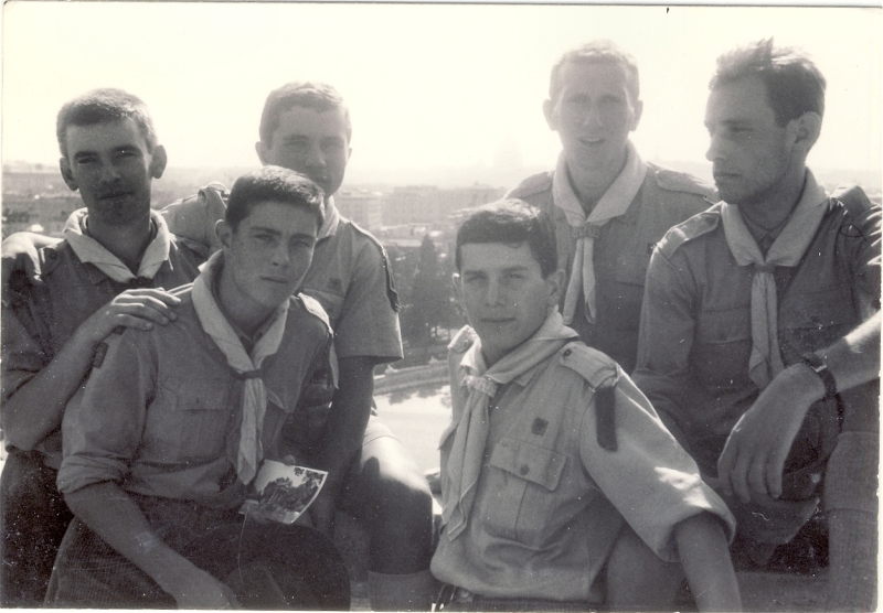 1964 Clan LaQuercia TV2° - 3°campo naz Rover - FeudoIntramonti-ValFondilloAQ-il Clan in visita a Roma_1 .jpg