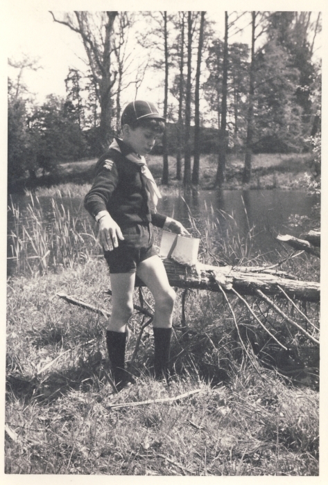 1967 sGiorgio Lupetti - Villa Reali - Casier_  un lupetto in caccia.jpg