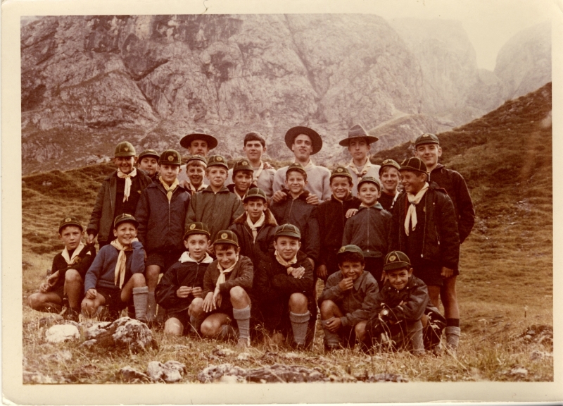 1968 VdB PistaFelice-FioreRosso-StellaPolare_Caviola_Uscita sul Focoboni VVLL da sx BrunoBenvenuti-GiorgioMarcon-OscarSartore-PaoloPoli.jpg