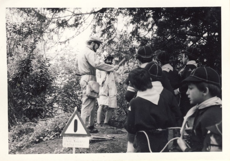 1970 sGiorgioLupetti-Villa Margherita_Rally_Pechino-Parigi_un equipaggio a una prova_3.jpg