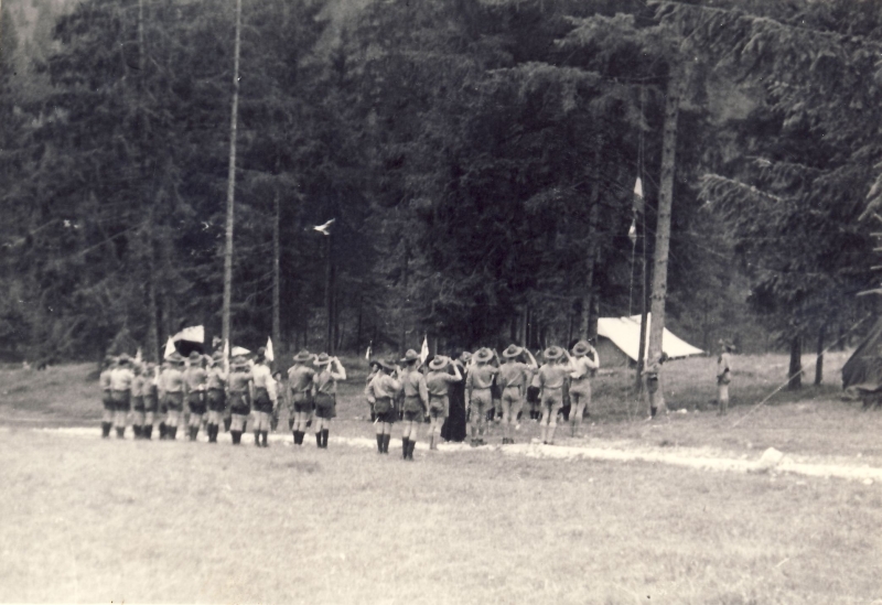 1959 campo del ricordo- vald'oten rip smdRovere alzabandiera.jpg