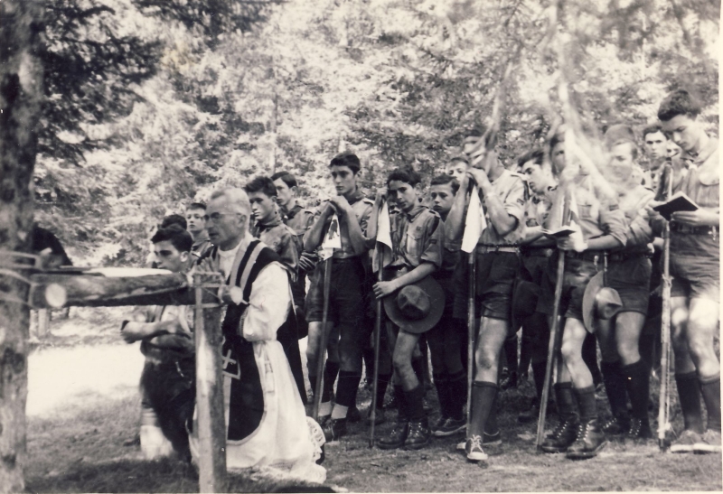 1959 campo del ricordo-vald'oten d angelo martini celebra messa.jpg