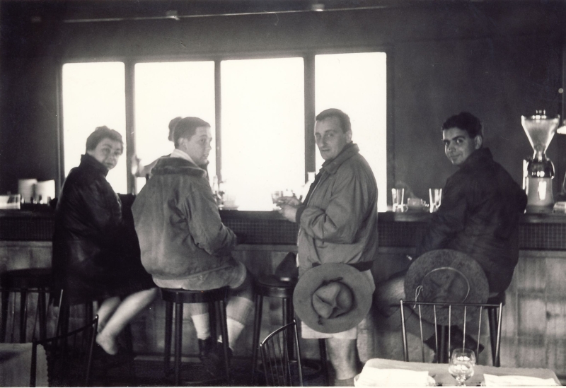 1963 claudio-checco-feffo al bar.jpg