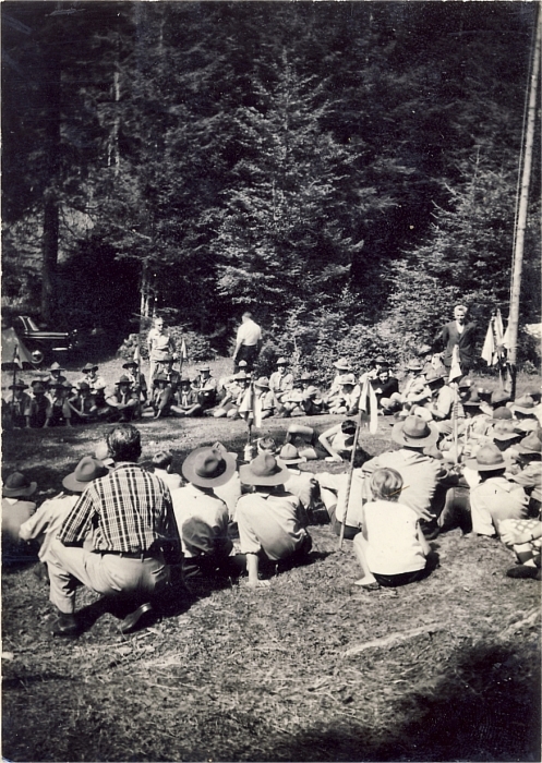 1964 rip MDRovere - campo della valle solitaria - lorenzago - giornata dei genitori_4.jpg