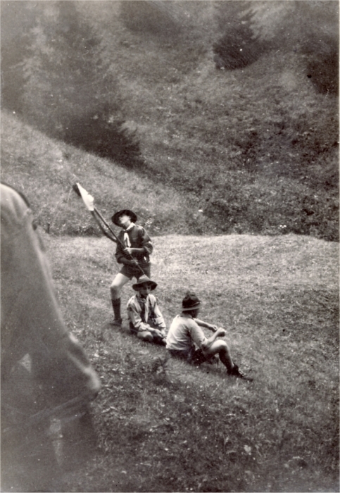 1964 rip MDRovere - campo della valle solitaria - lorenzago - sq Castoro in uscita1.jpg