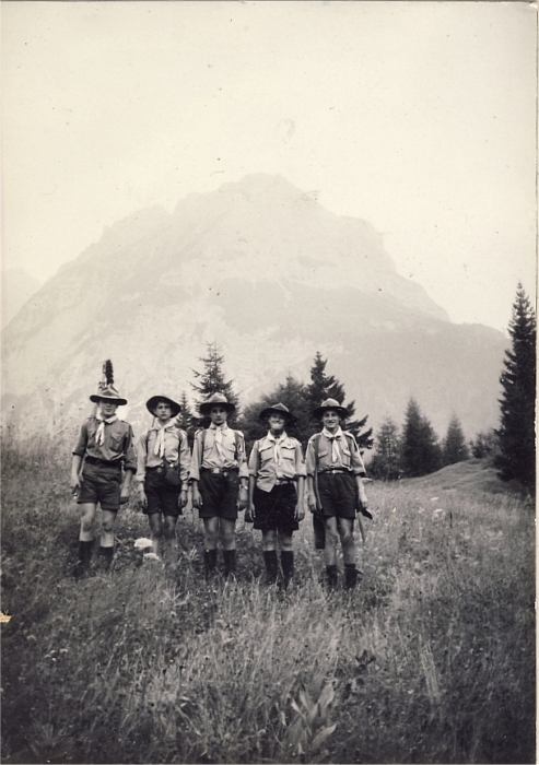 1964 rip MDRovere - campo della valle solitaria - lorenzago - sq castoro in uscita in Val di Rave_1.jpg