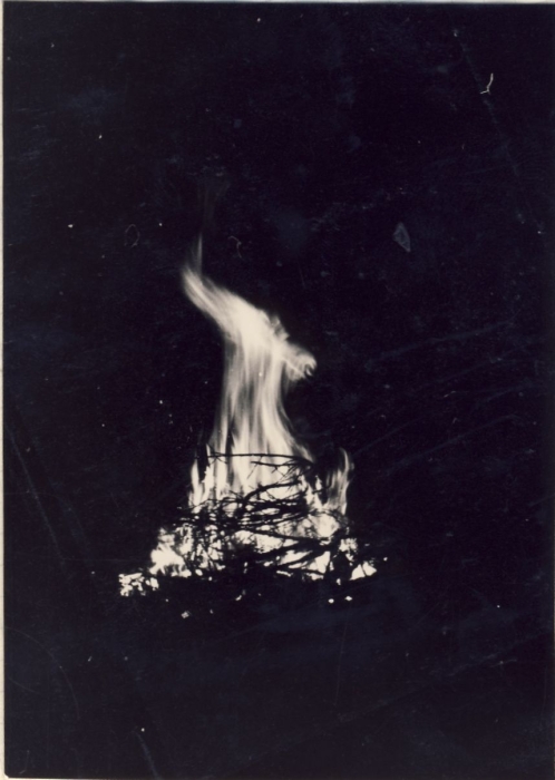 1964 Lorenzago- campo valle solitaria-fuoco di bivacco.jpg