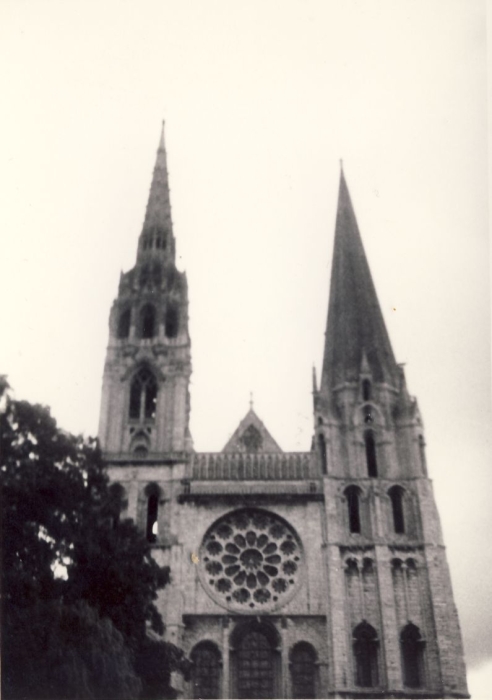 1965_francia_c lunghi tramonti -cattedrale di chartres.jpg