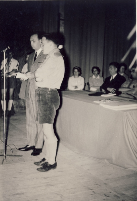 1965_francia_c lunghi tramonti -teatro orleans-cerimonia di saluto.jpg