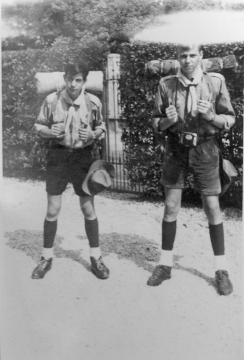 1965 paolo poli e fausto cavanna in partenza x viaggio 1 classe 1.jpg