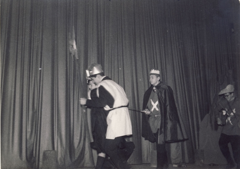 1965 teatro s anna festa dei genitori.jpg