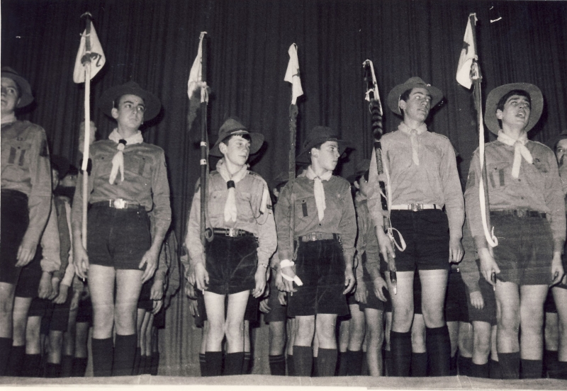 1966 festa dei genitori di Gruppo TV2 - teatro sAnna -presentazione finale delle sq.jpg