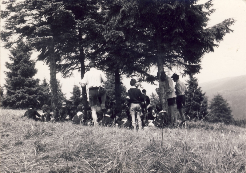 1970 vdb di gruppo- campo solagna-grappa.jpg