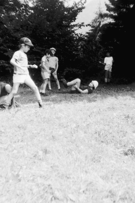 1971- vdb branco sPioX e sBona- -giochi di squadra _4.jpg