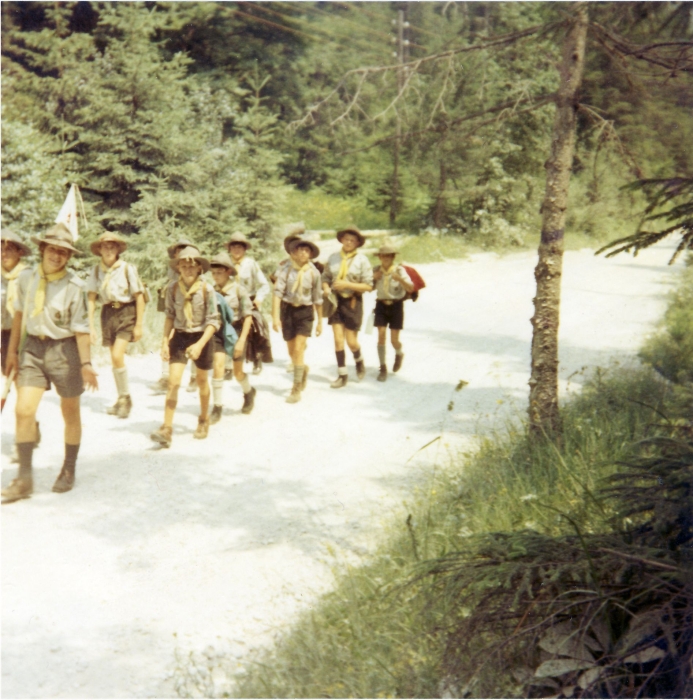 1971 Campo della frontiera - valbruna-rip s pioX- uscita di rip a madonna di lussari-austria _6.jpg