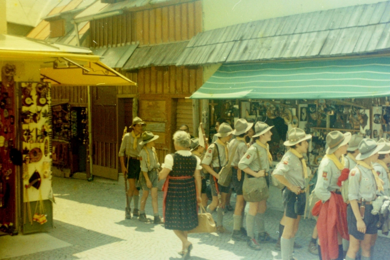 1971 Campo della frontiera - valbruna-rip s pioX-uscita di rip a madonna di lussari-austria _2.jpg