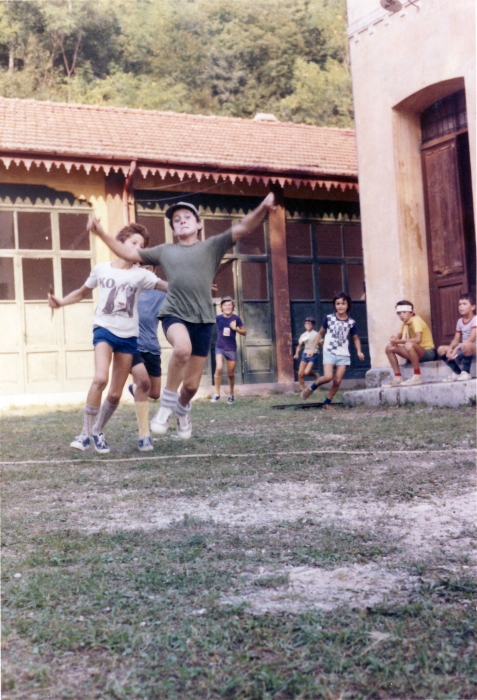 1973_gruppo TV2 - Vacanze dei 4 Branchi_Feltre-le olimpiadi_19-massimo vince la staffetta.jpg