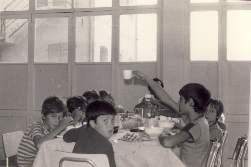 1973_gruppo TV2 - Vacanze dei 4 Branchi_Feltre-nuova parlata a tavola_1.jpg