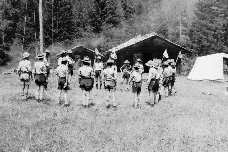 1973  rip s pioX - campo fiaccola accesa - Val da rin - il rip s piox in quadrato 9.jpg