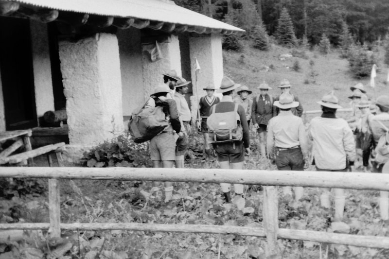 1973  rip s pioX - campo fiaccola accesa - Val da rin - uscita di rip al pian dei buoi 11.jpg