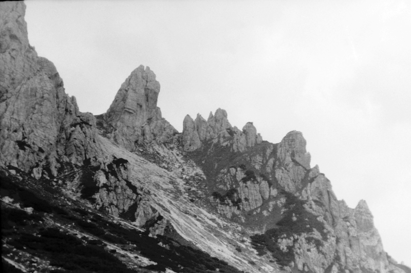 1973  rip s pioX - campo fiaccola accesa - Val da rin - uscita di rip al pian dei buoi 14.jpg