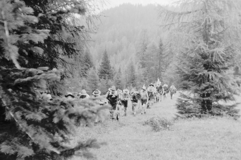 1973  rip s pioX - campo fiaccola accesa - Val da rin - uscita di rip al pian dei buoi 16.jpg