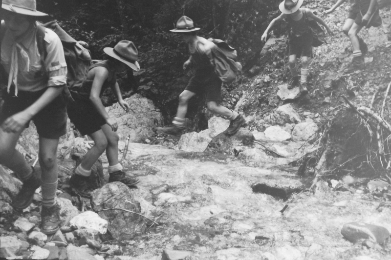 1973  rip s pioX - campo fiaccola accesa - Val da rin - uscita di rip al pian dei buoi 4.jpg