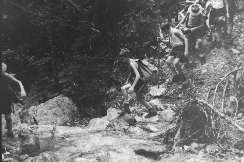 1973  rip s pioX - campo fiaccola accesa - Val da rin - uscita di rip al pian dei buoi 5.jpg