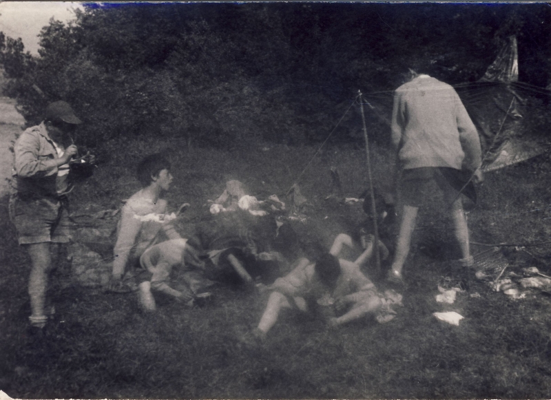 1974 clan la quercia - uscita noviziato al piave 2.jpg