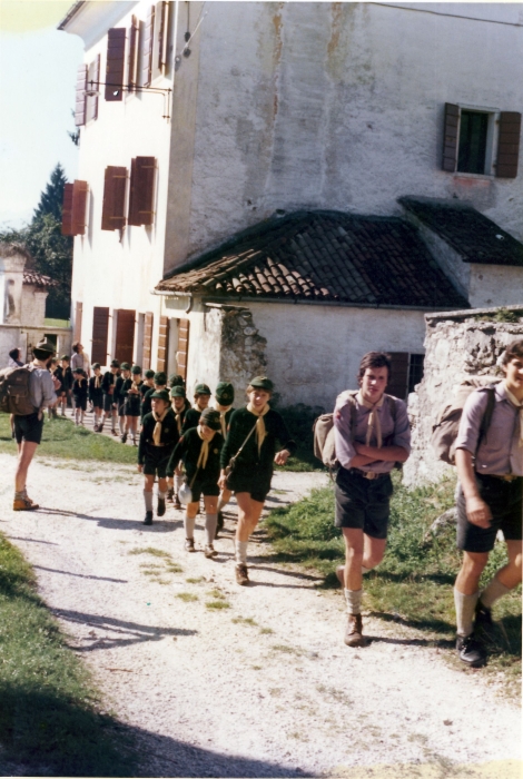 1974 vdb 3branchi del TV2 a Villa di Pria-sGiustina BL- partenza x uscita lago mis_0.jpg