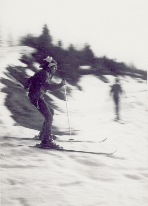 1975 Clan sPioX nuova strada - uscita invernale Pianezze e Croce d'Aune 9-10-feb - Bramezza in azione_1.jpg