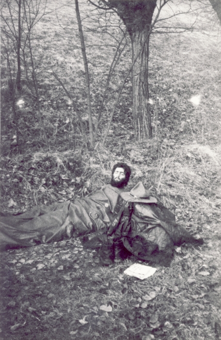 1975 clan nuova strada sPioX - uscita sui colli - in leto.jpg