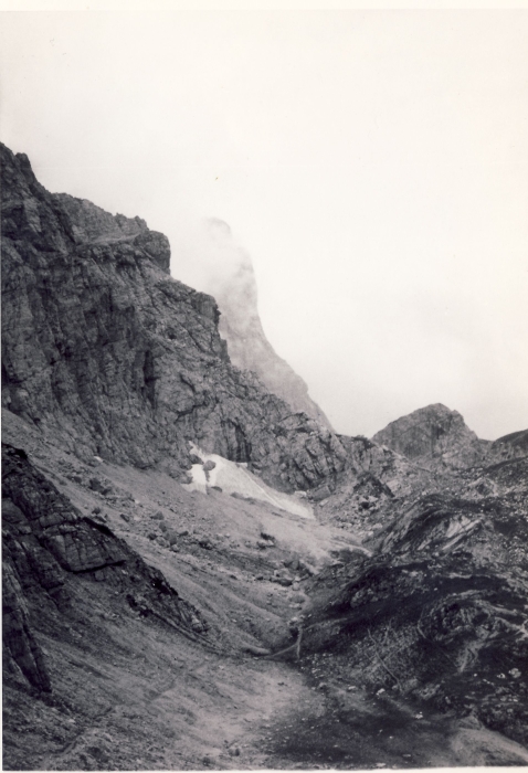 1976 clan nuova strada - sPioX -campo mobile giro Civetta - veduta_7.jpg