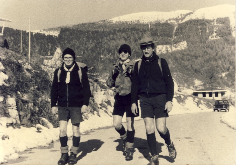 1978 Clan nuova strada sPioX - uscita di noviziato - Milies-fiore-bob-nico.jpg