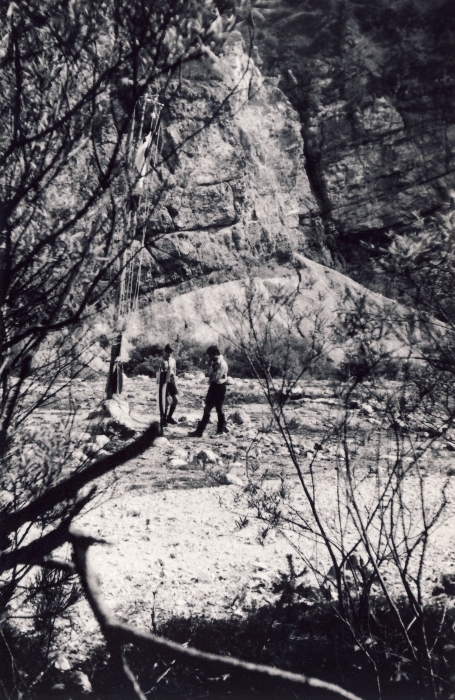 1978 Rip sPioX - campo del nuovo sentiero - Clauzetto Vito d'Asio - l alzabandiera.jpg