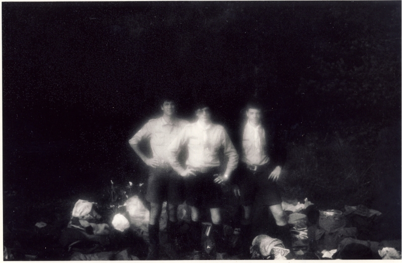 1978 Rip sPioX - campo del nuovo sentiero - Clauzetto Vito d'Asio - uscita dei barboni 2.jpg