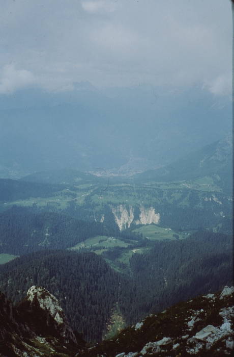 1979a Clan Nuova Strada - sPioX - campo mobile vette feltrine 2 - verso il rif Dal Piaz.jpg