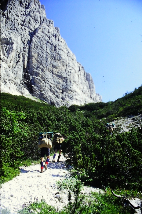 1980 Clan nuova strada - sPioX - campo mobile auronzo-forni di sopra_124.jpg