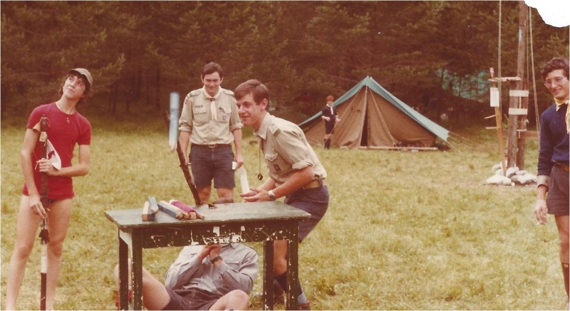 1980 Rip sPioX - campo dell'Arcobaleno - Tramonti di sopra -  flak in azione.jpg