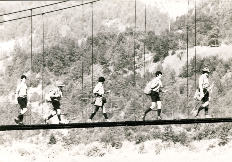 1980 Rip sPioX - campo dell'Arcobaleno - Tramonti di sopra --- sq in marcia.jpg