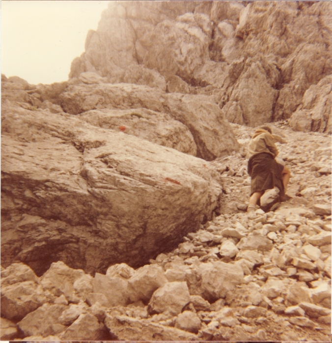 1981 Rip sPioX - campo dell'allegro Trappeur - Val da Rin pian di Serra - uscita dei senior-01.jpg