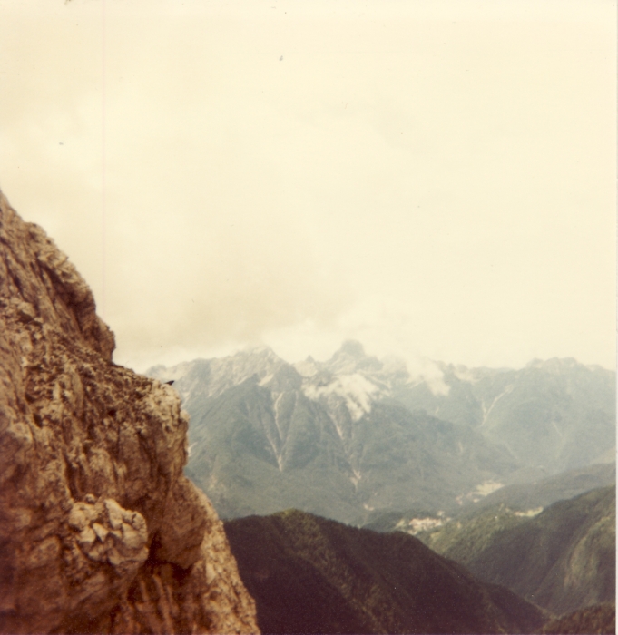 1981 Rip sPioX - campo dell'allegro Trappeur - Val da Rin pian di Serra - uscita dei senior-10.jpg