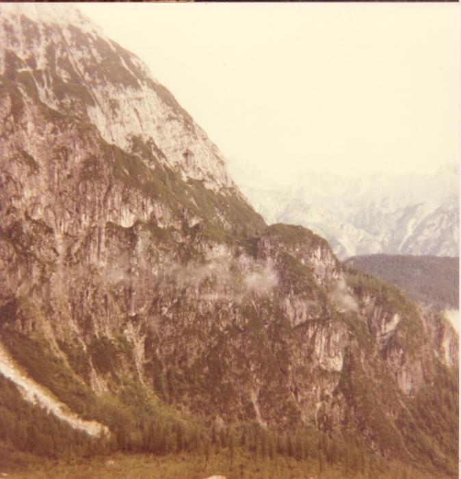 1981 Rip sPioX - campo dell'allegro Trappeur - Val da Rin pian di Serra - uscita dei senior-12.jpg