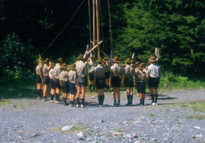 1985 010 Tumau 07.jpg