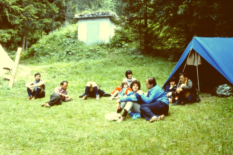 visita al campo di paderno a vallada agordina 1.jpg