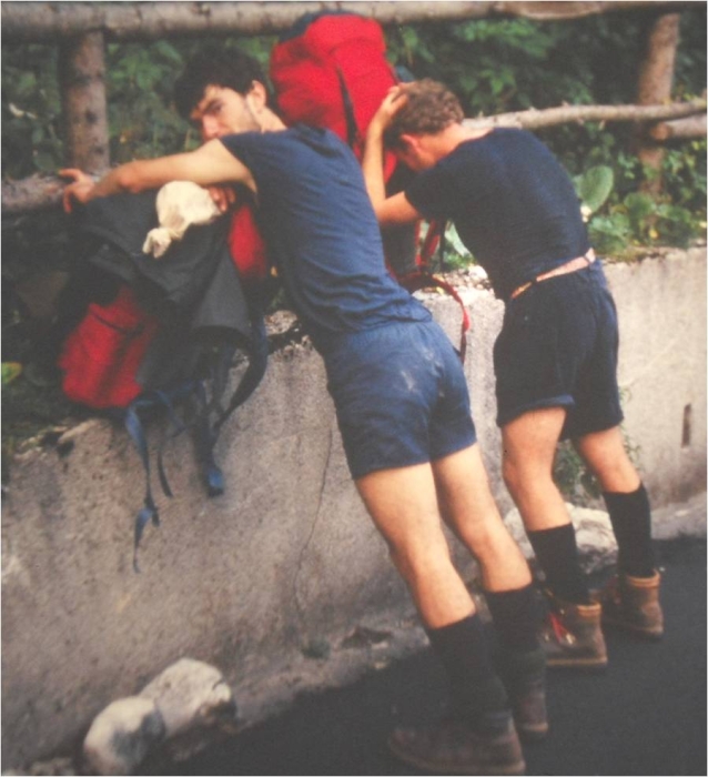 1986 Clan nuova strada sPioX-TV2° -campo mobile val Resia - Friuli 03.jpg