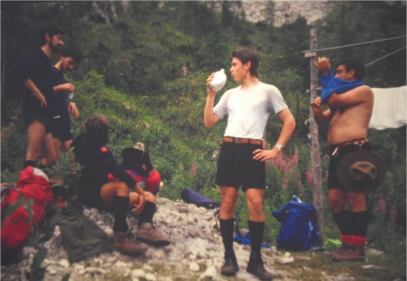 1986 Clan nuova strada sPioX-TV2° -campo mobile val Resia - Friuli 04.jpg